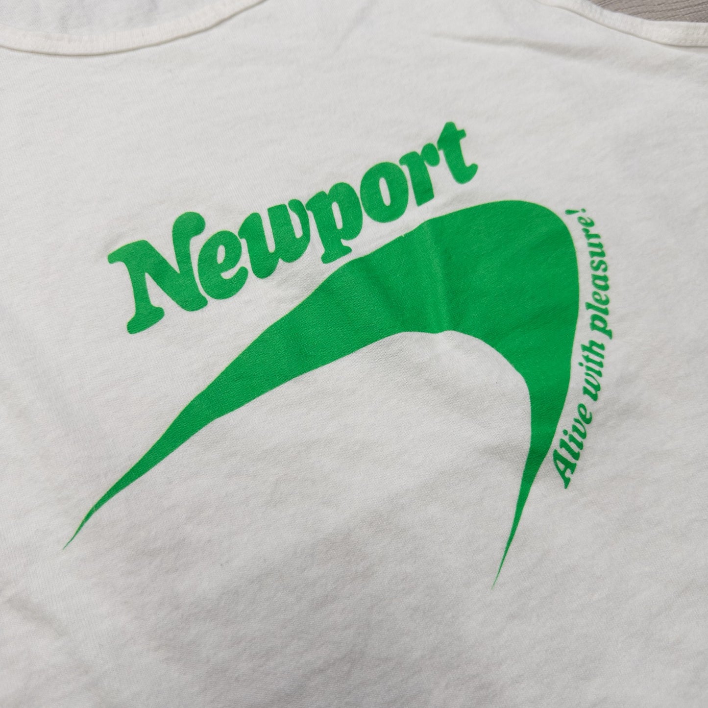 90s Newport L