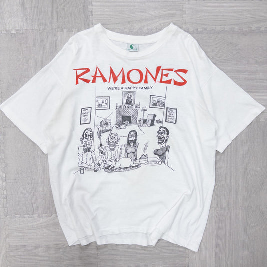 90s  Ramones We’re A Happy Family L