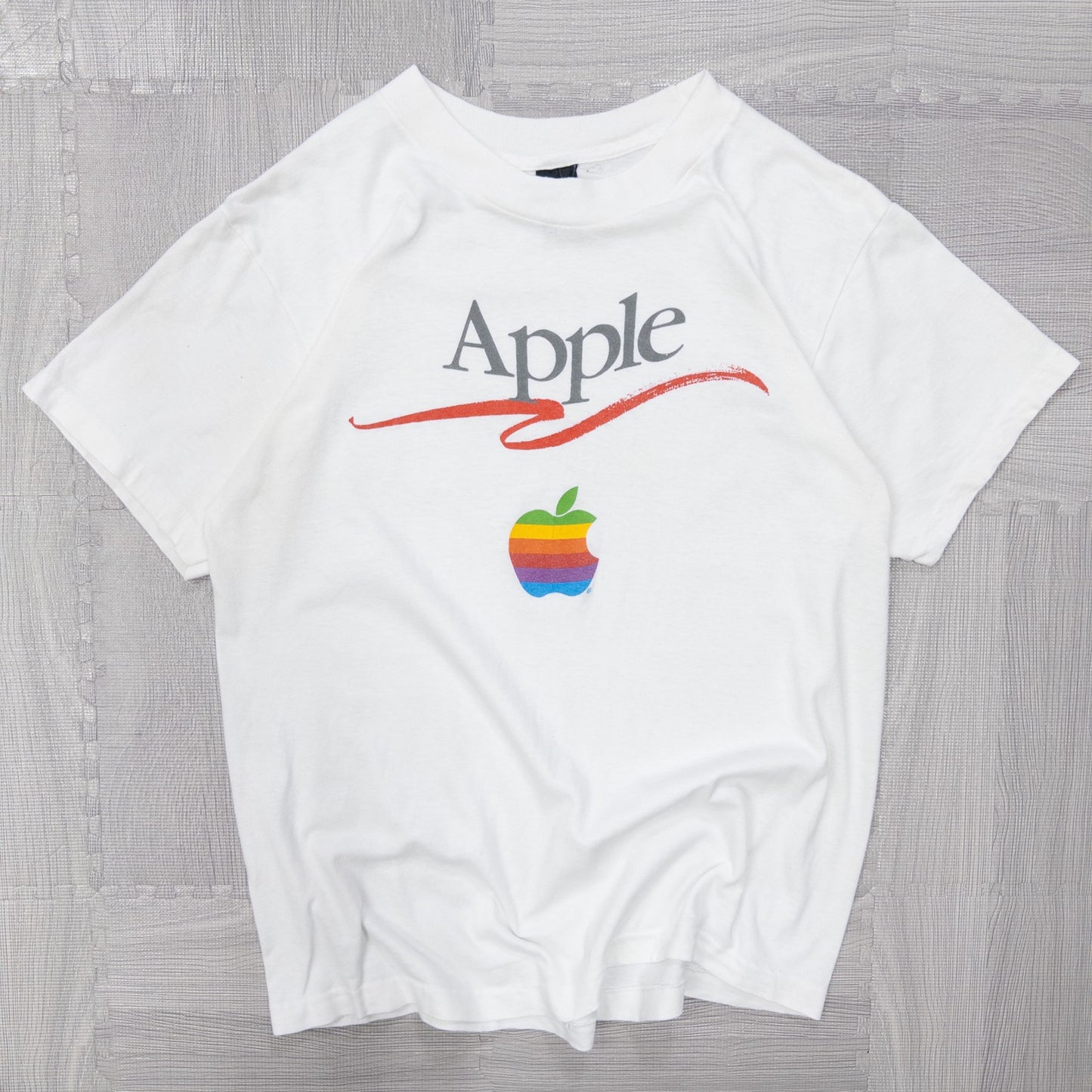90s  Apple M